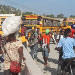 Matinée de tension à Carrefour où des chauffeurs protestent contre une taxe imposée par le gang de Fontamara