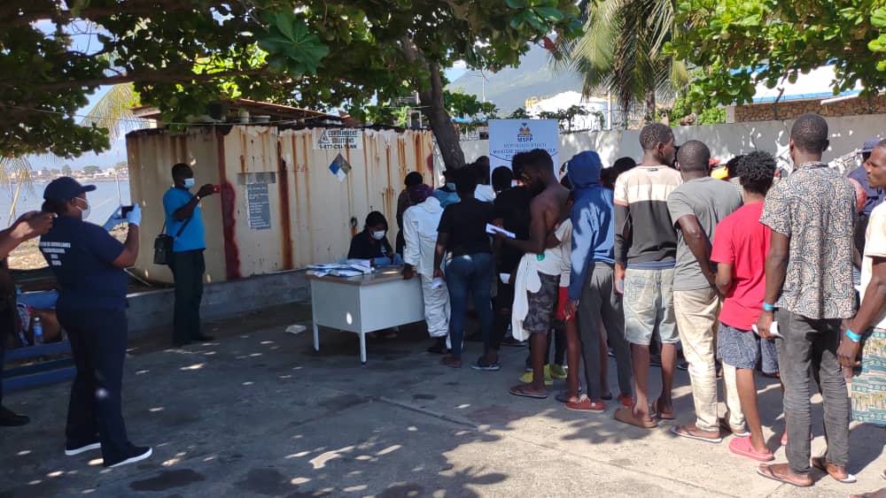 Les garde-côtes américains noient le rêve de 103 migrants haïtiens