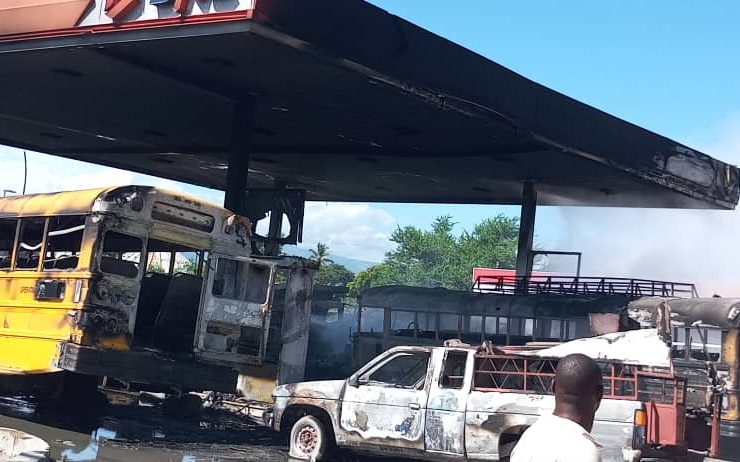 Plusieurs personnes brûlées et des dégâts matériels considérables dans l’incendie d’une station-service à Bon-Repos