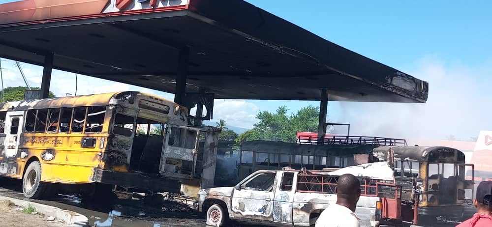 Plusieurs personnes brûlées et des dégâts matériels considérables dans l’incendie d’une station-service à Bon-Repos