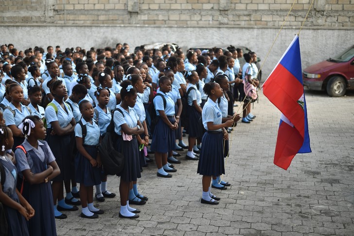 Que « l’école attende », crie le Ministère de l’Éducation Nationale
