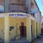 La quincaillerie "Piyay” distribution pillée dans la ville des Cayes