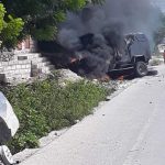Des bandits armés incendient un véhicule blindé de la PNH à Canaan