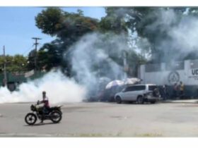 La Police accueille à coups de grenades lacrymogènes les réfugiés de Carrefour-Feuilles