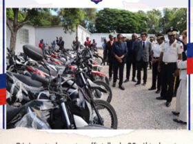 Le PNUD, l’ONUDC, les États-Unis, le Canada, l’Italie, le Japon, l’Allemagne et l’Union Européenne se joignent pour octoyer 20 véhicules et 250 motocyclettes à la Police Nationale d'Haïti