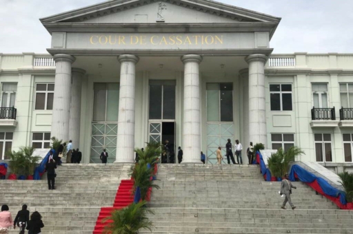 Crise en Haïti : Devant l’étourdissement du Conseil présidentiel, une dizaine de personnalités brandissent l’option de la Cour de Cassation